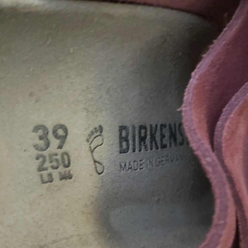 Birkenstock Women's Kyoto Nubuck Zinfandel Sandals Size 39 Wide Footbed - Picture 4 of 7